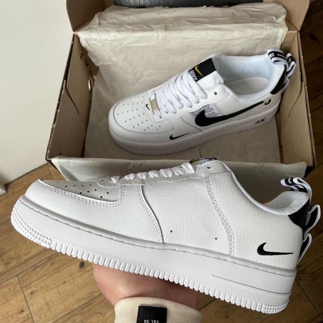 Nike Air Force 1'07 LV8 Ultra White
