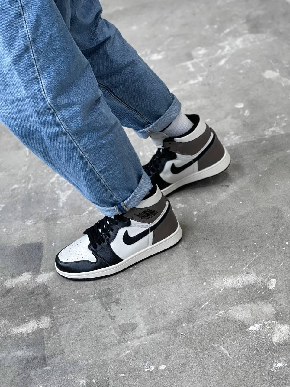 Nike Air Jordan 1 Retro Black White Brown