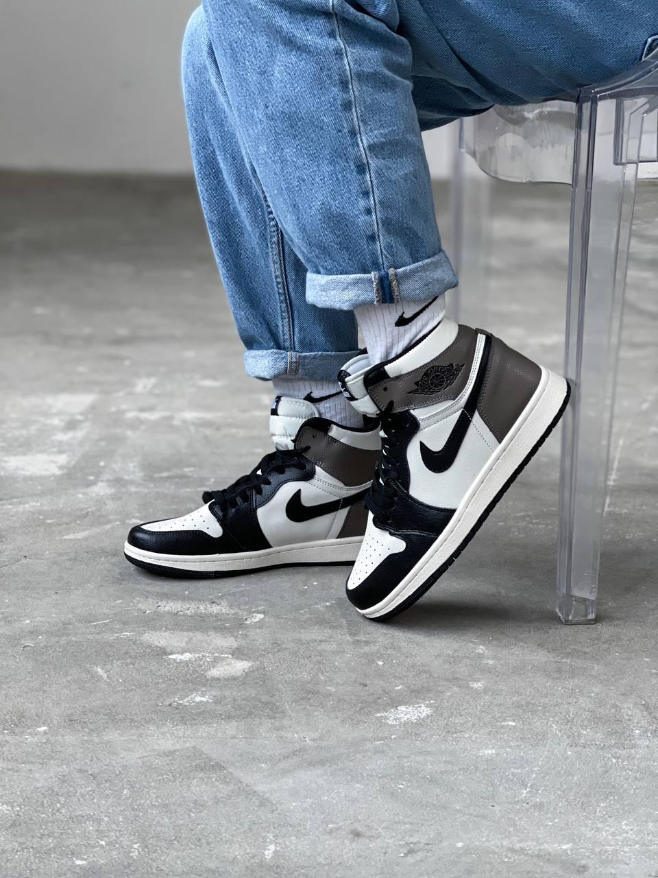 Nike Air Jordan 1 Retro Black White Brown