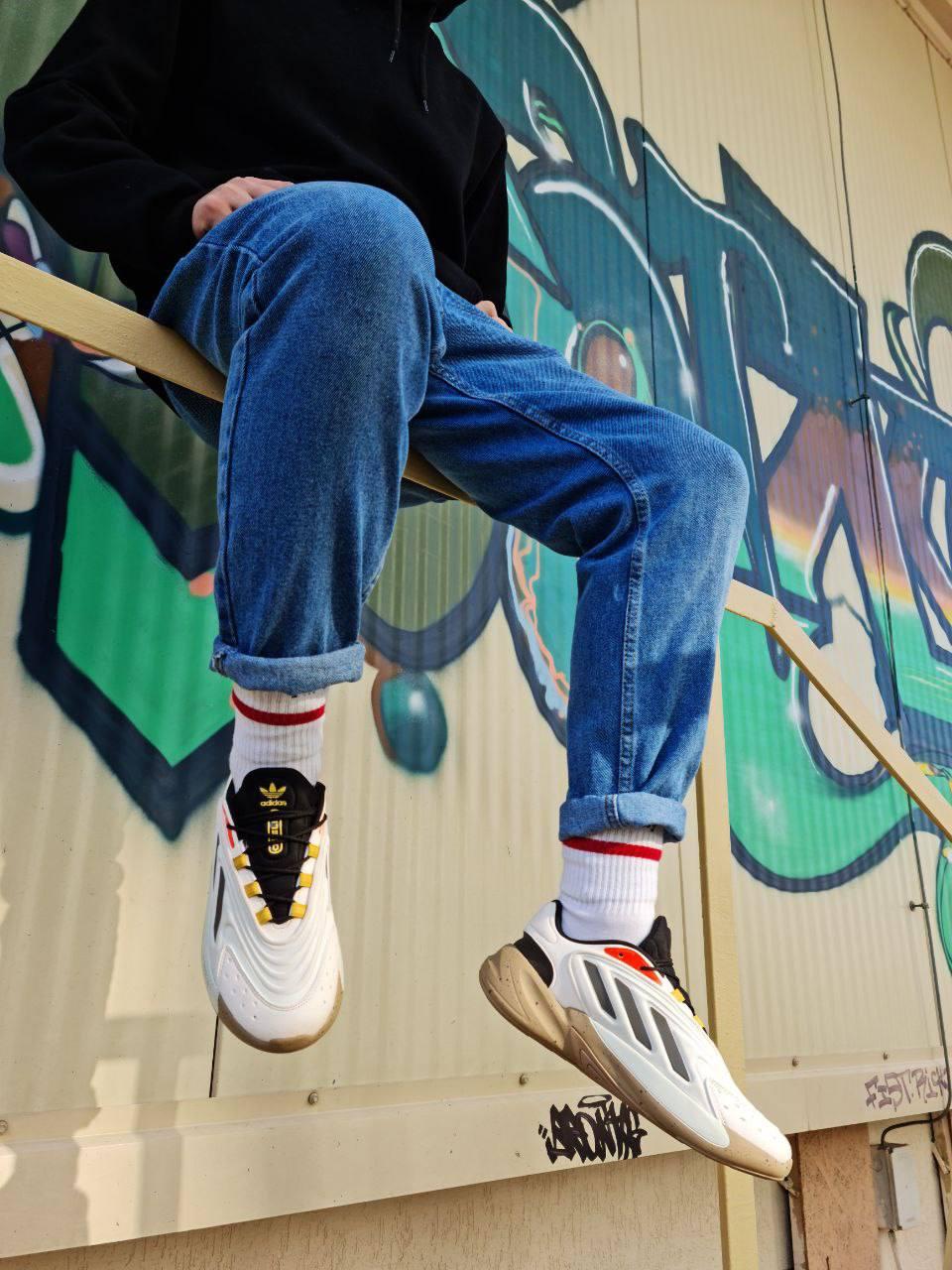 Adidas Ozelia Colors