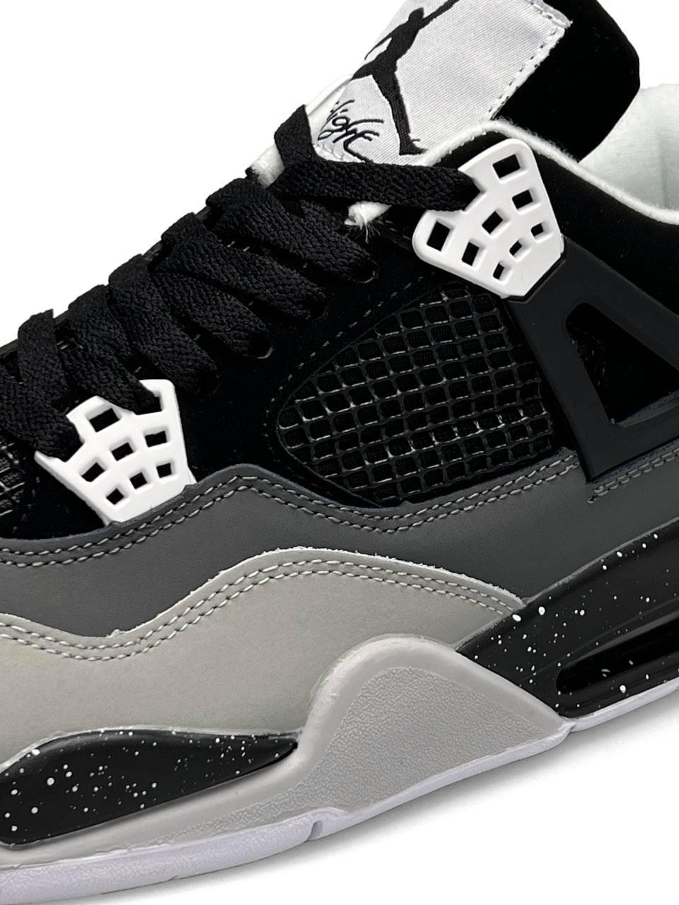 Nike Air Jordan Retro 4 Fear Pack