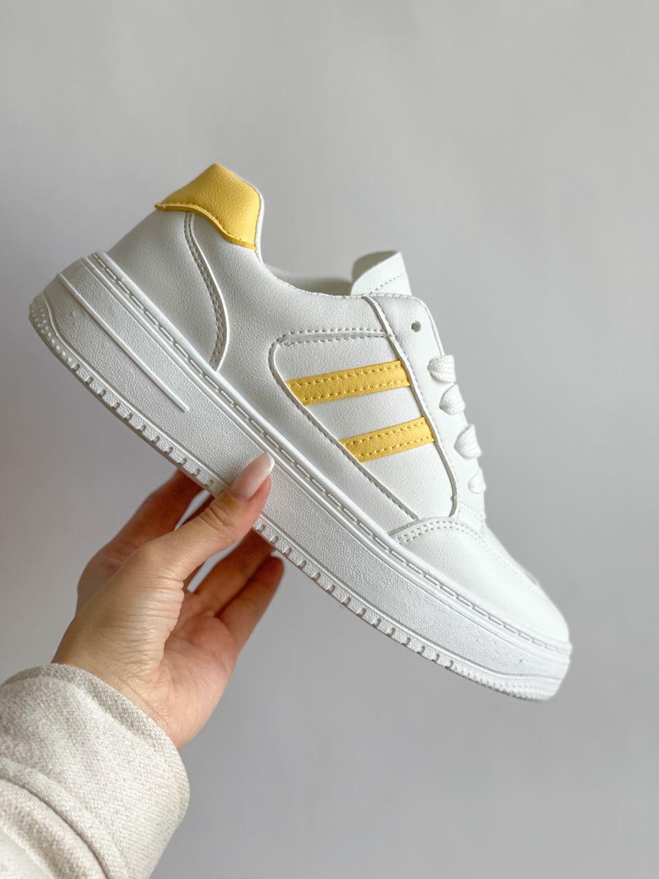 Sneakers Low White Yellow