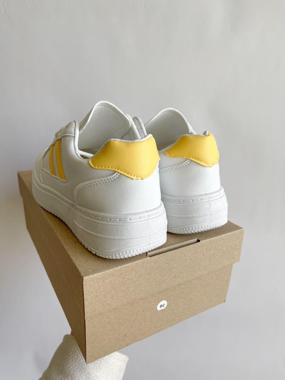 Sneakers Low White Yellow
