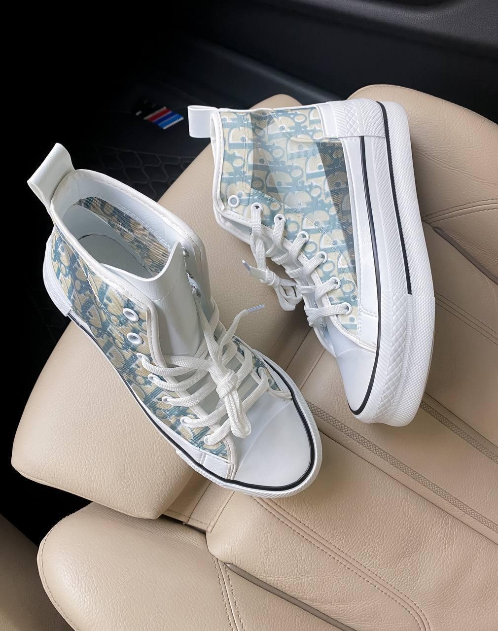 Dior Logo White