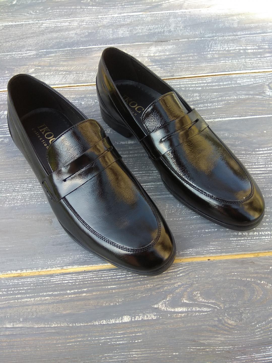 Loafers Ikos 251 Black
