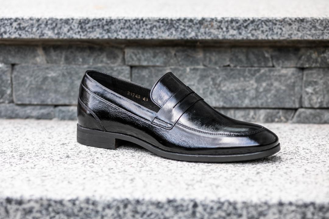 Loafers Ikos 251 Black