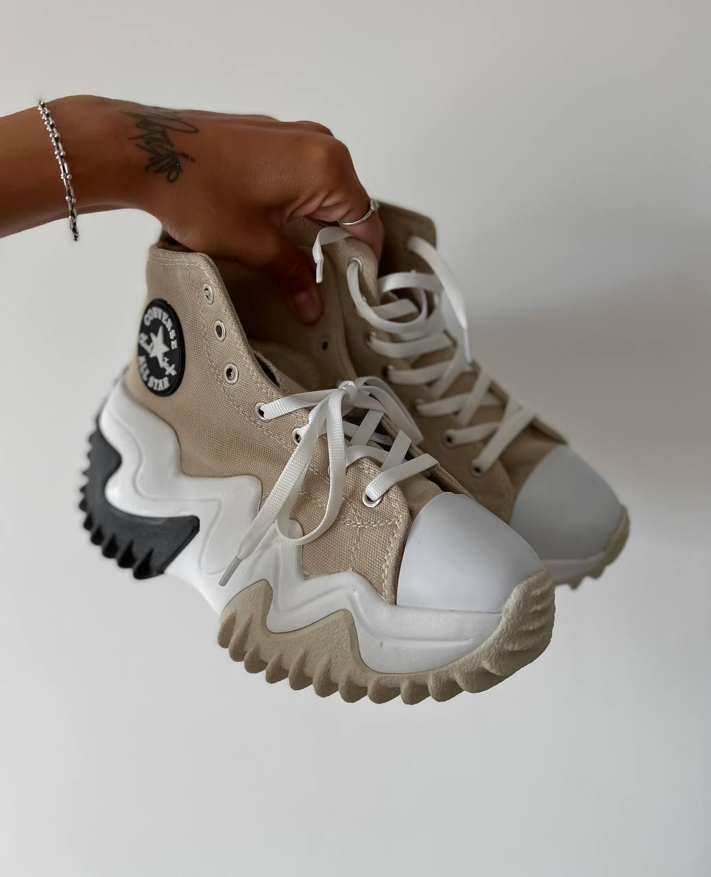 Converse Run Star Motion Platform Beige