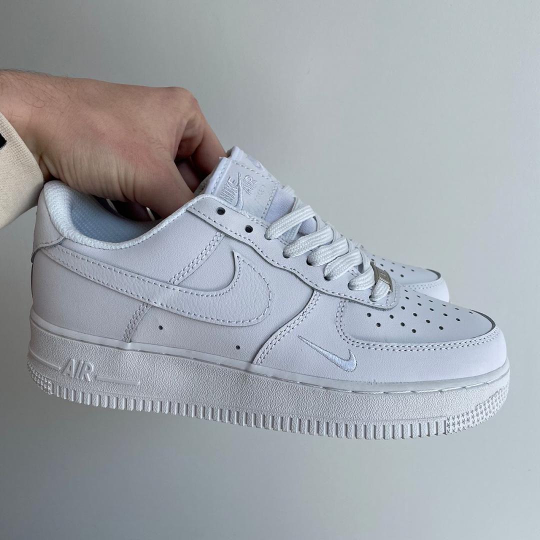 Nike Air Force 1 Mini Swoosh White