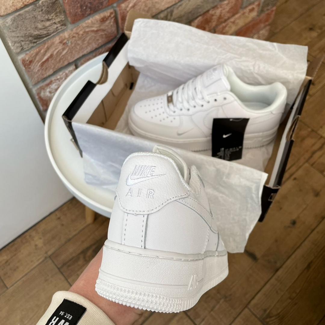 Nike Air Force 1 Mini Swoosh White