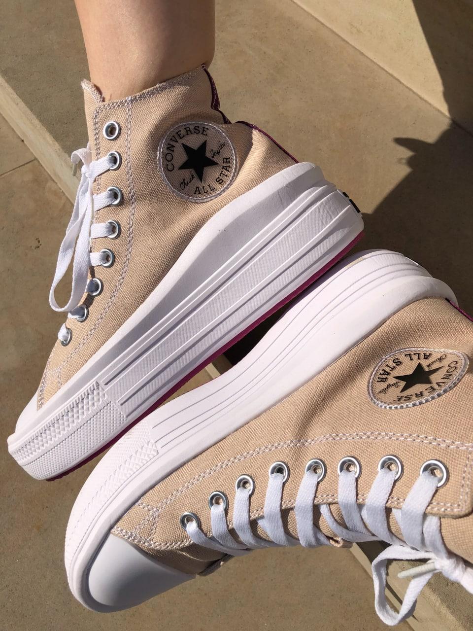 Converse Chuck Taylor Move High Beige