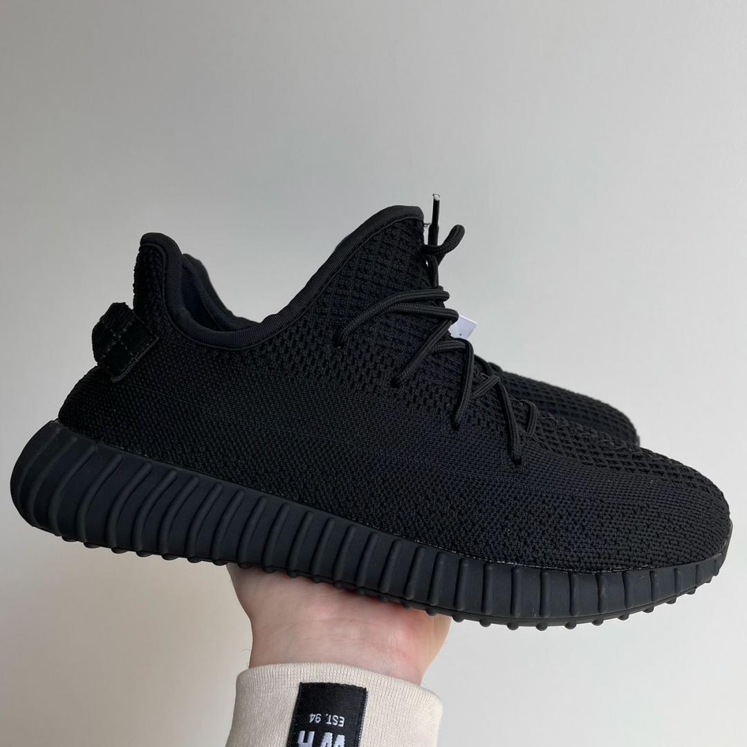 Adidas Yeezy Boost 350 V2 Black