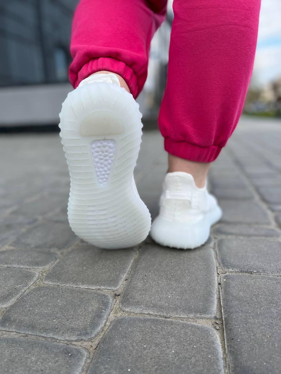 Adidas Yeezy Boost 350 V2 Triple Full White 2