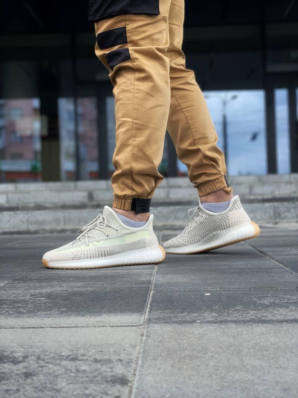 Adidas Yeezy Boost 350 V2 Citrin 2