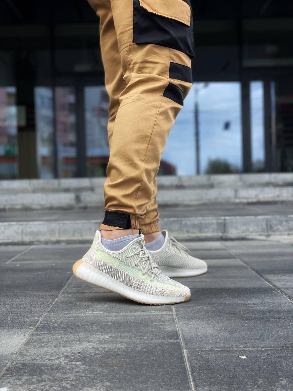 Adidas Yeezy Boost 350 V2 Citrin 2