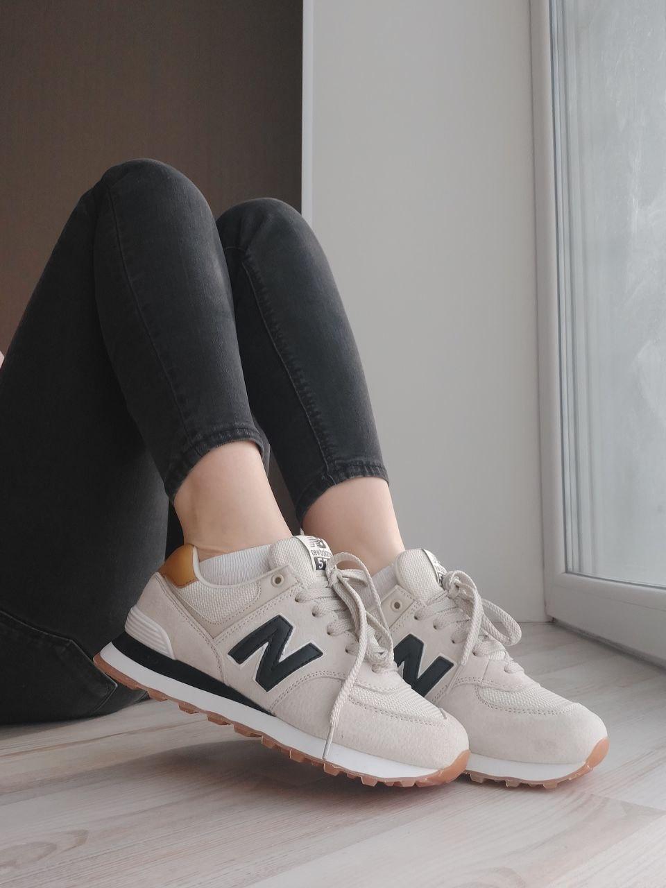New Balance 574 Beige Black