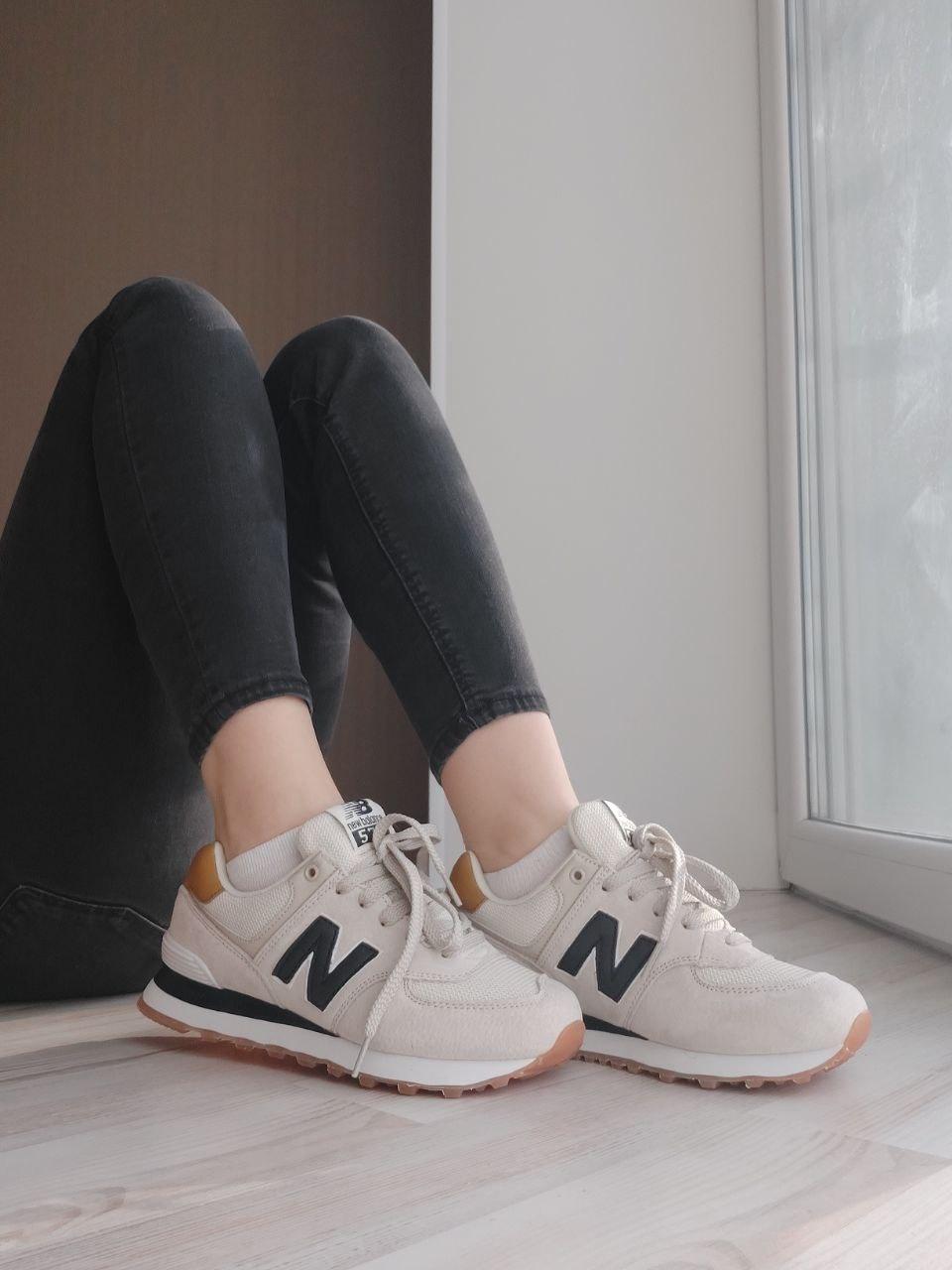 New Balance 574 Beige Black