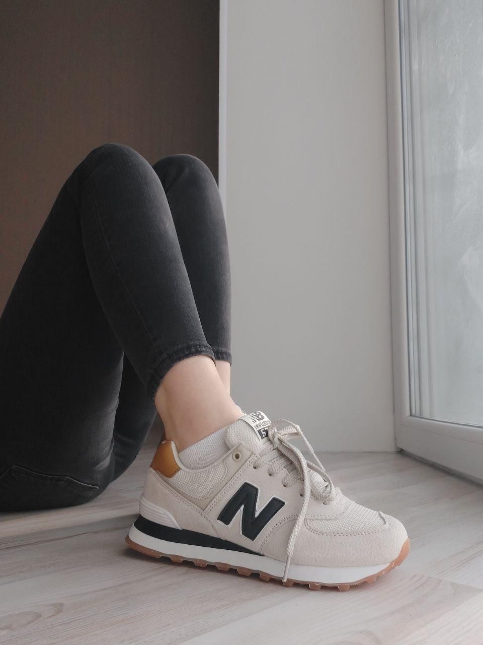 New Balance 574 Beige Black