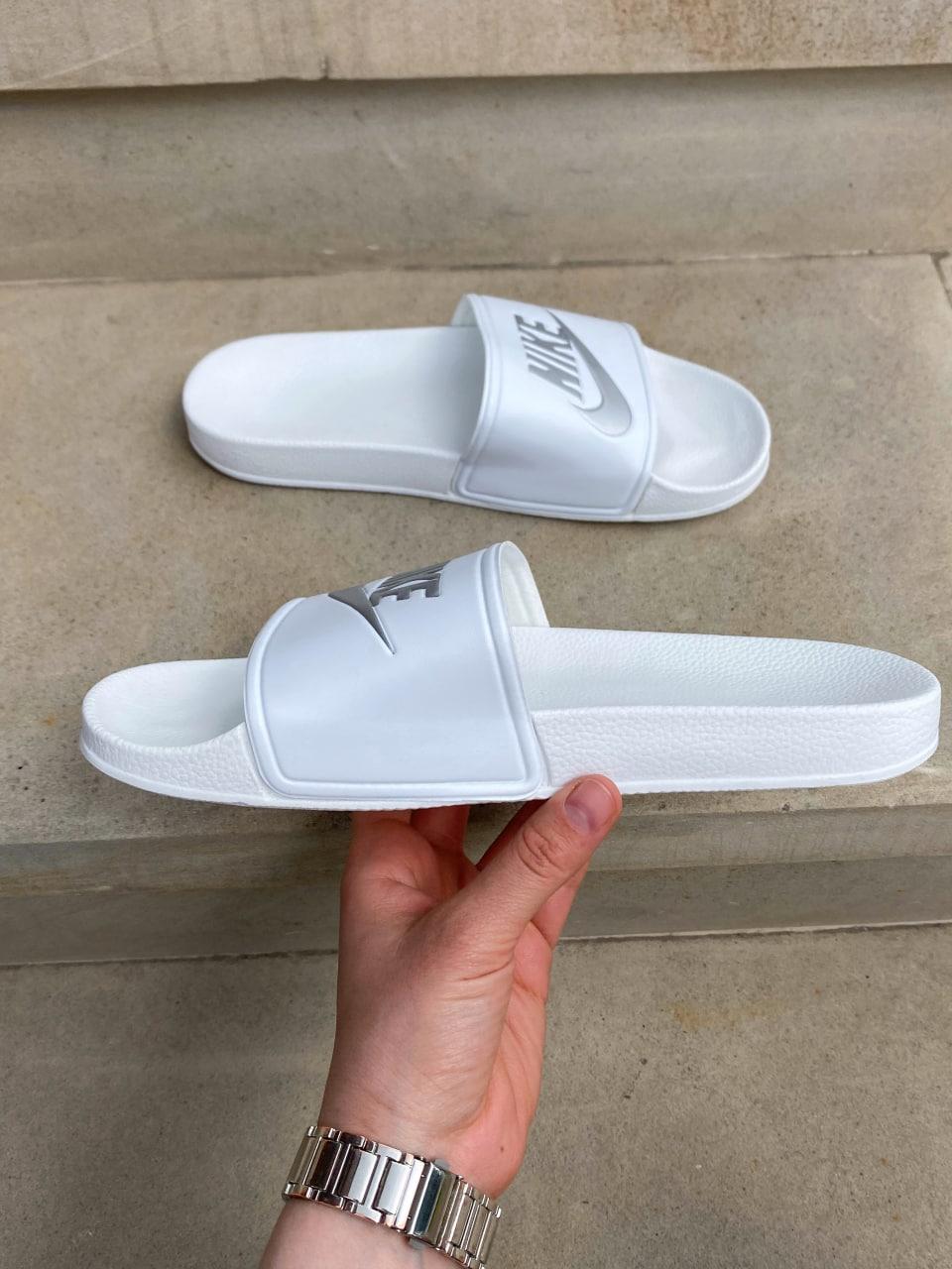 Nike Slides White Silver