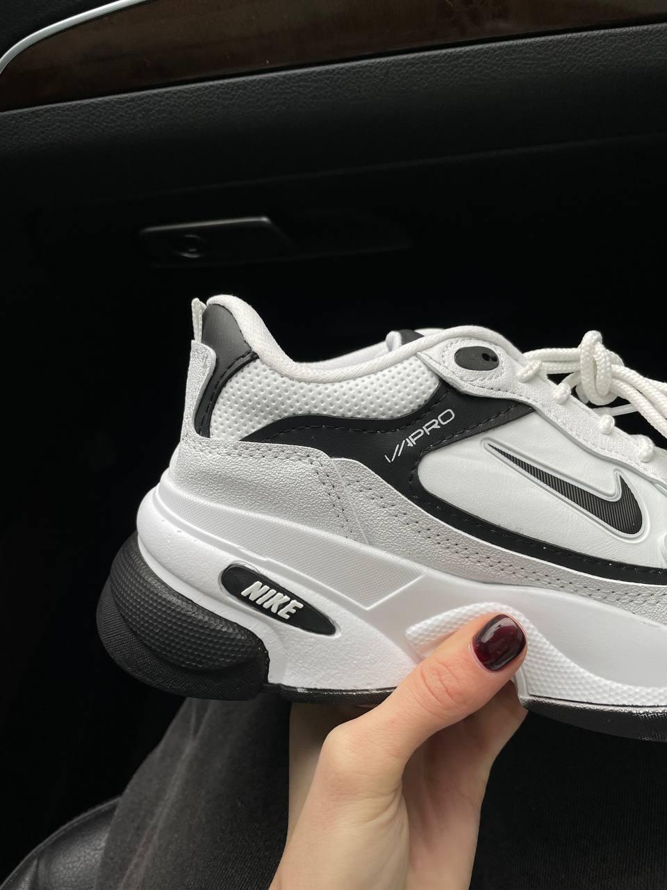 Nike Pro White Black