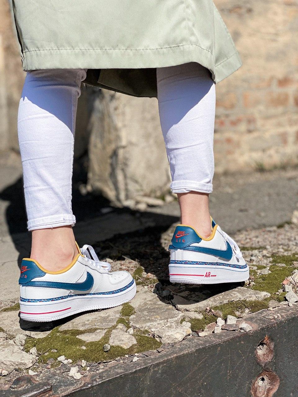 Nike Air Force 1 Swoosh Chain Pack White