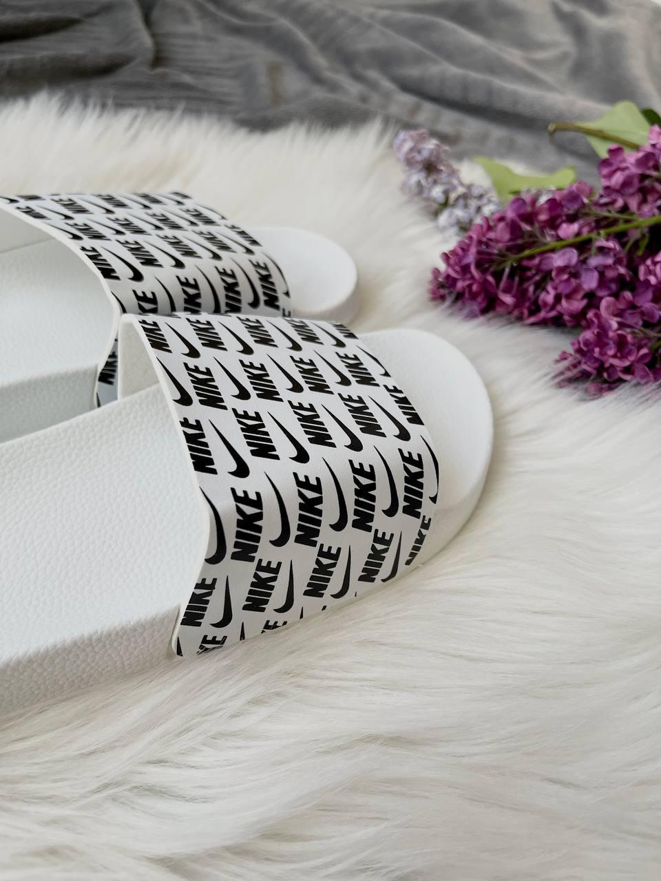 Nike Slides Small Logo White