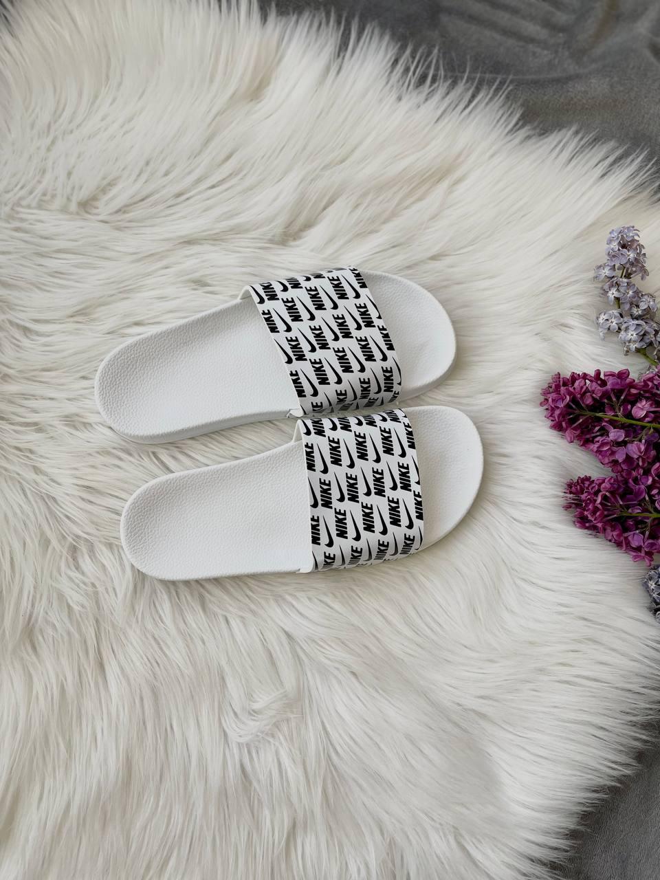 Nike Slides Small Logo White