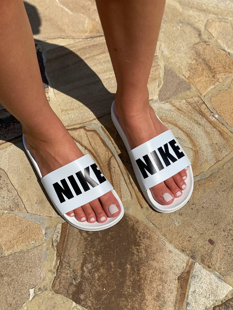 Nike Slides Big Logo White