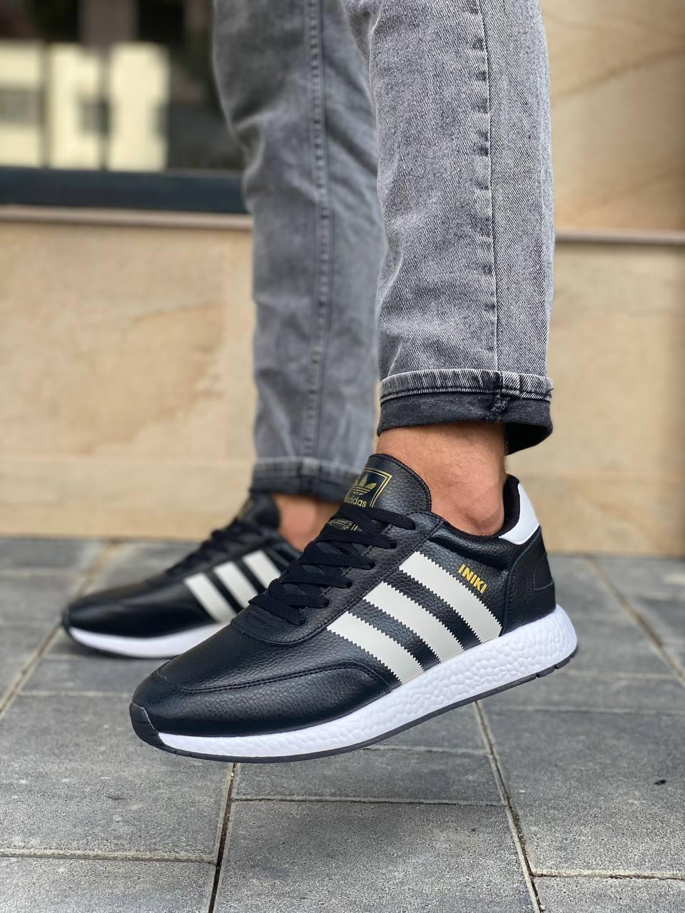 Adidas Iniki Black White (шкіра)