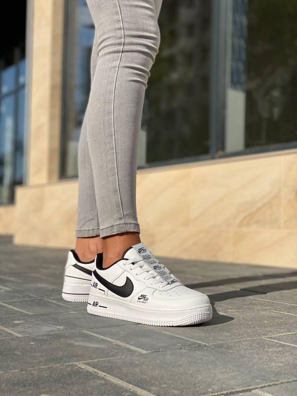 Nike Air Force 1 White Black 5
