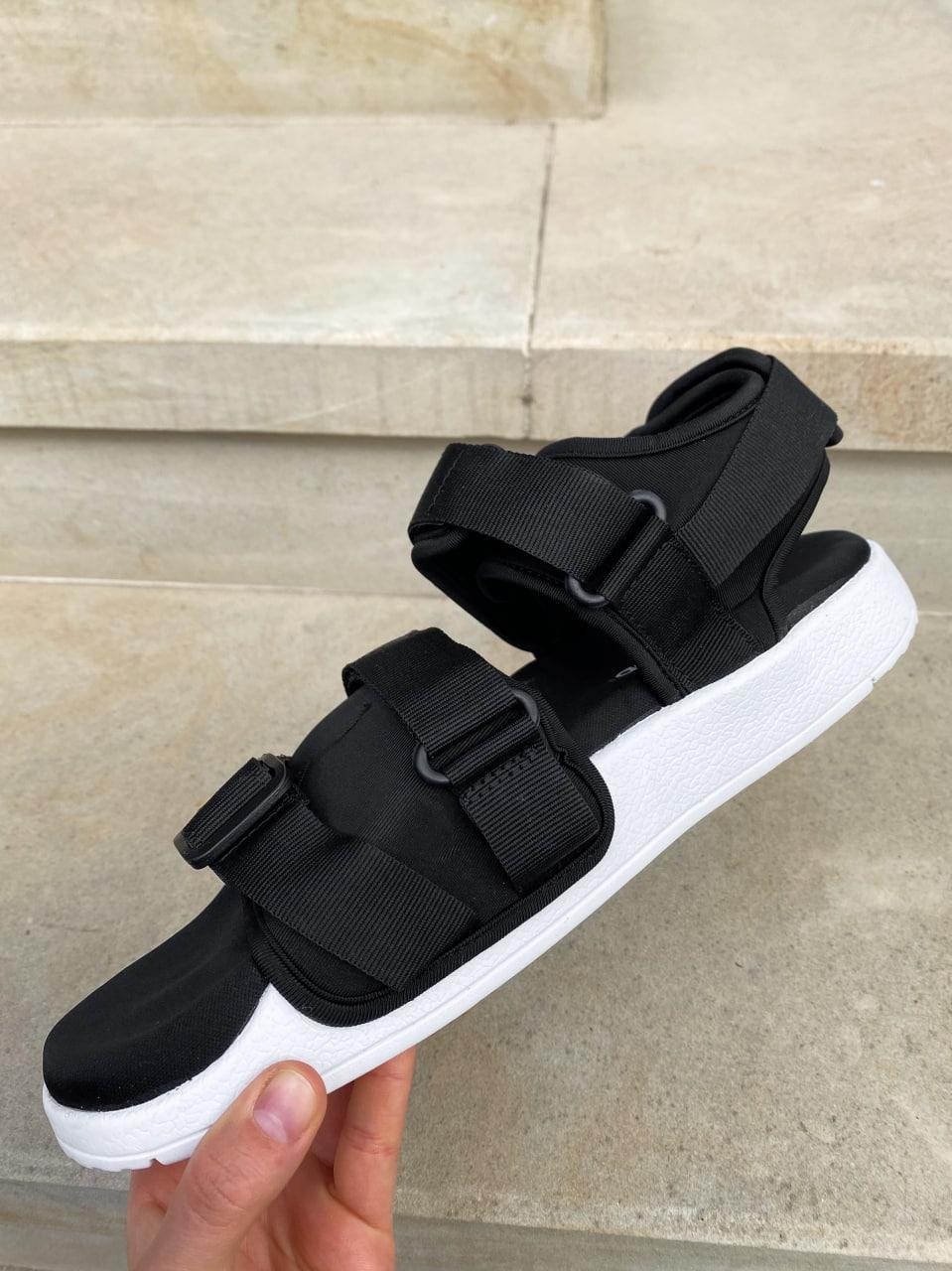 Adidas Black White 1