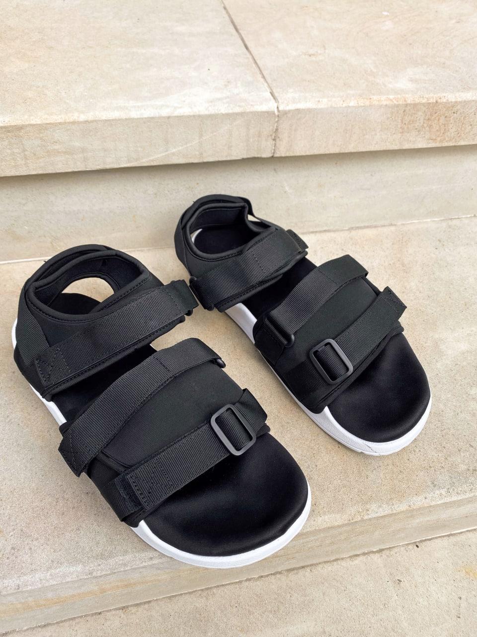 Adidas Black White 1