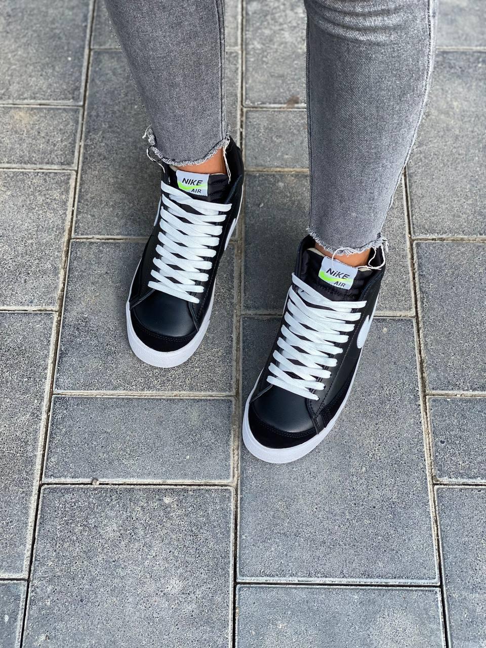 Nike Blazer High Black White