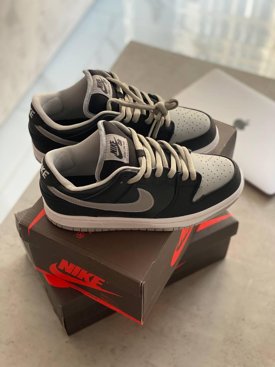 Nike Nike SB Dunk Low Black Grey 3