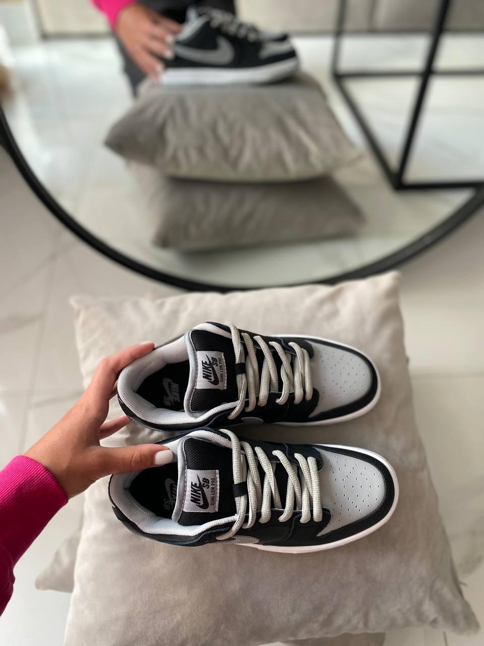Nike Nike SB Dunk Low Black Grey 3