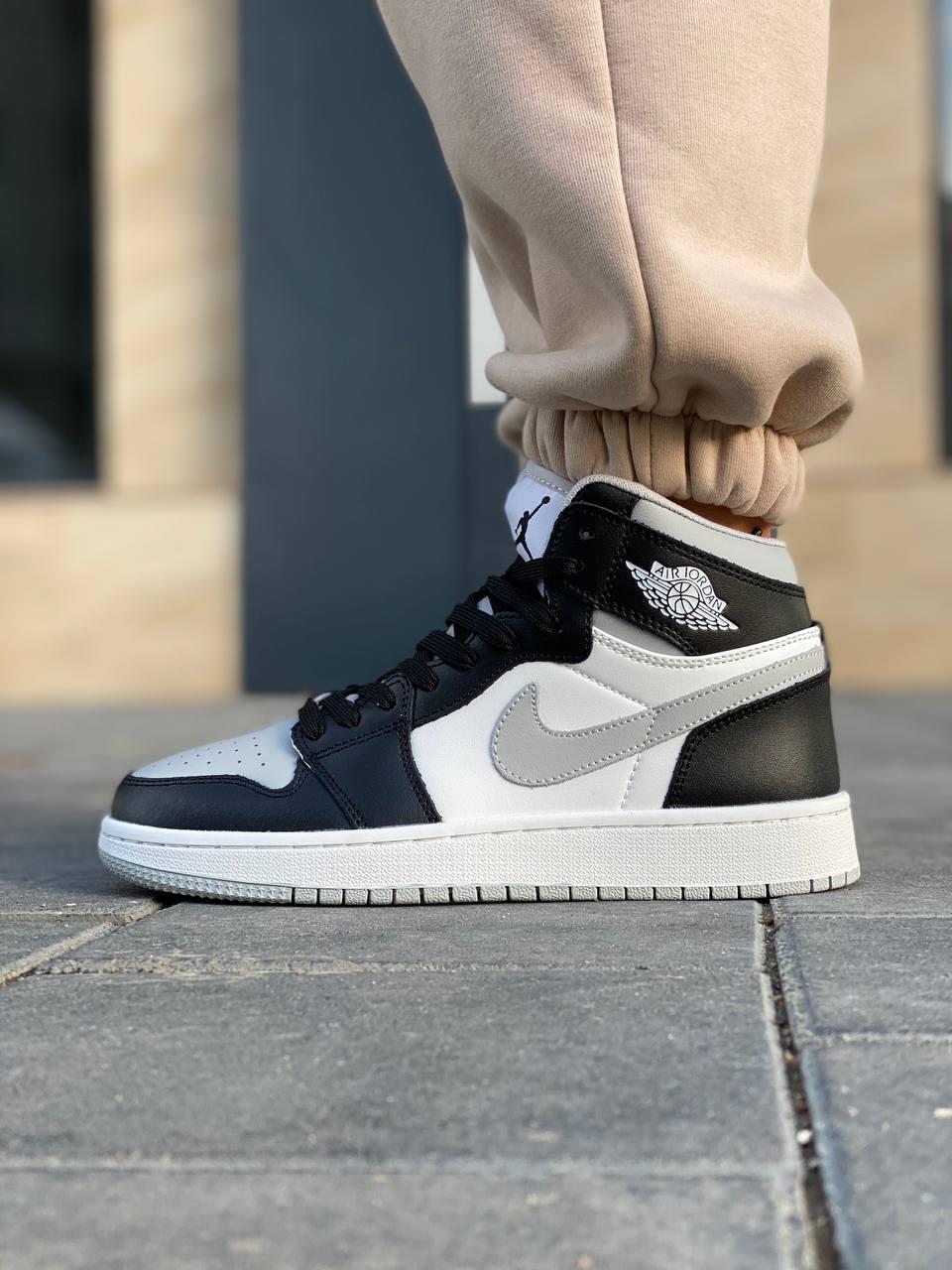 Nike Air Jordan 1 Retro High Black White Grey