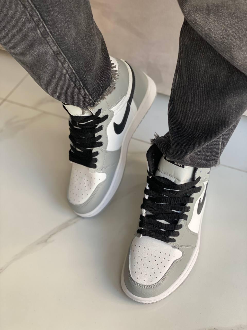 Nike Air Jordan 1 Retro High Grey White Black