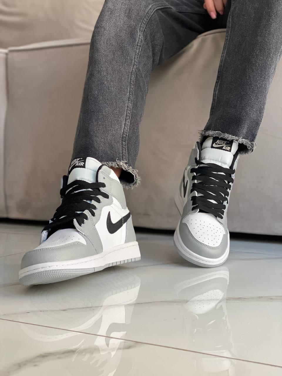 Nike Air Jordan 1 Retro High Grey White Black