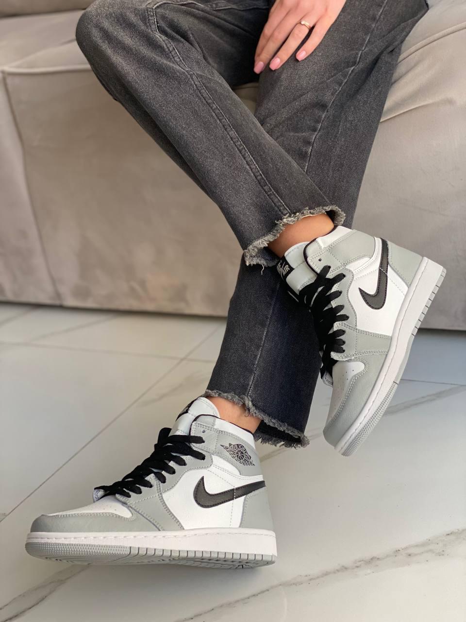 Nike Air Jordan 1 Retro High Grey White Black