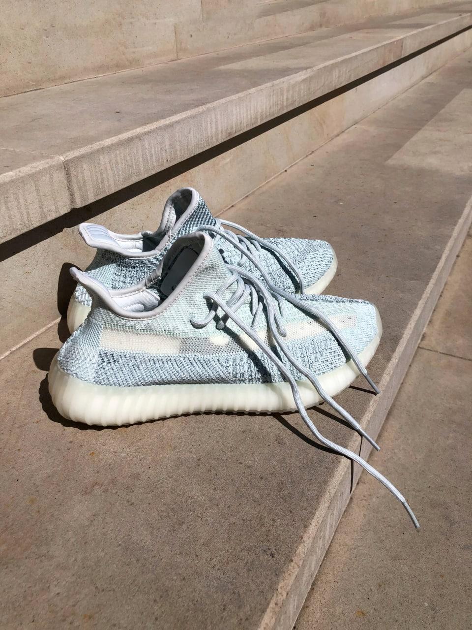 Adidas Yeezy Boost 350 V2, Cloud White Reflective