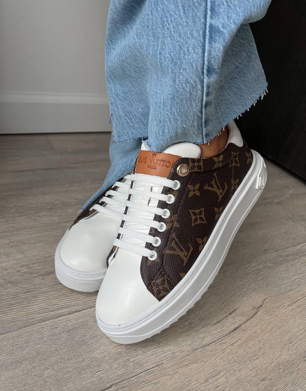 Louis Vuitton Escale Brown
