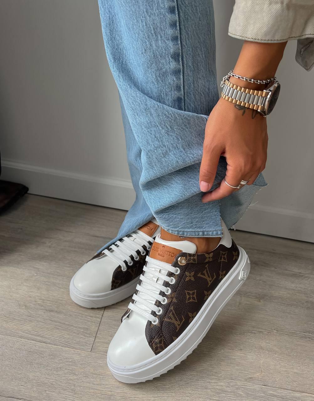 Louis Vuitton Escale Brown