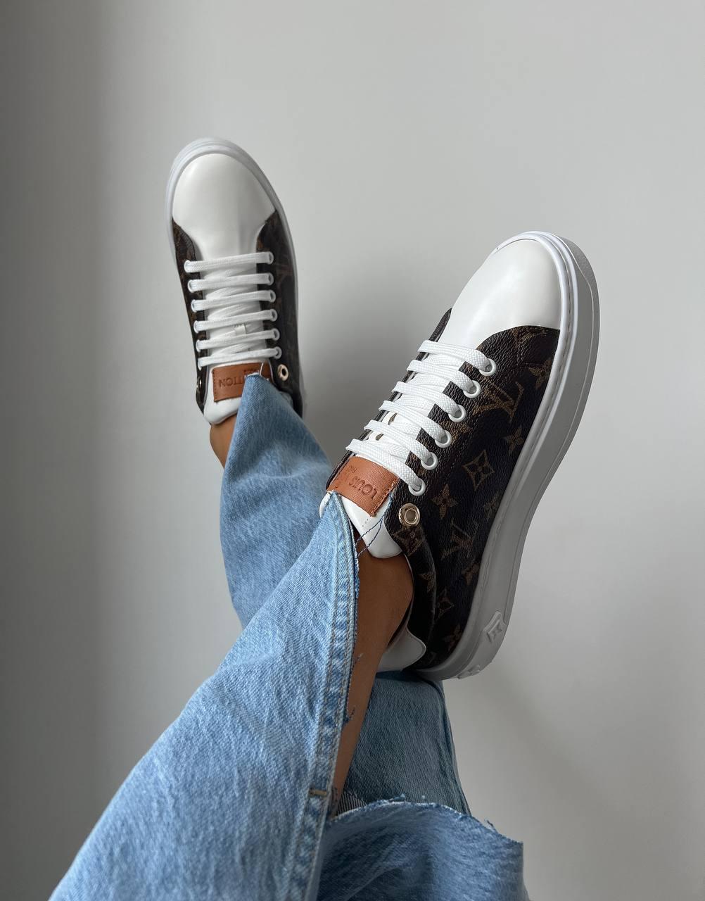 Louis Vuitton Escale Brown