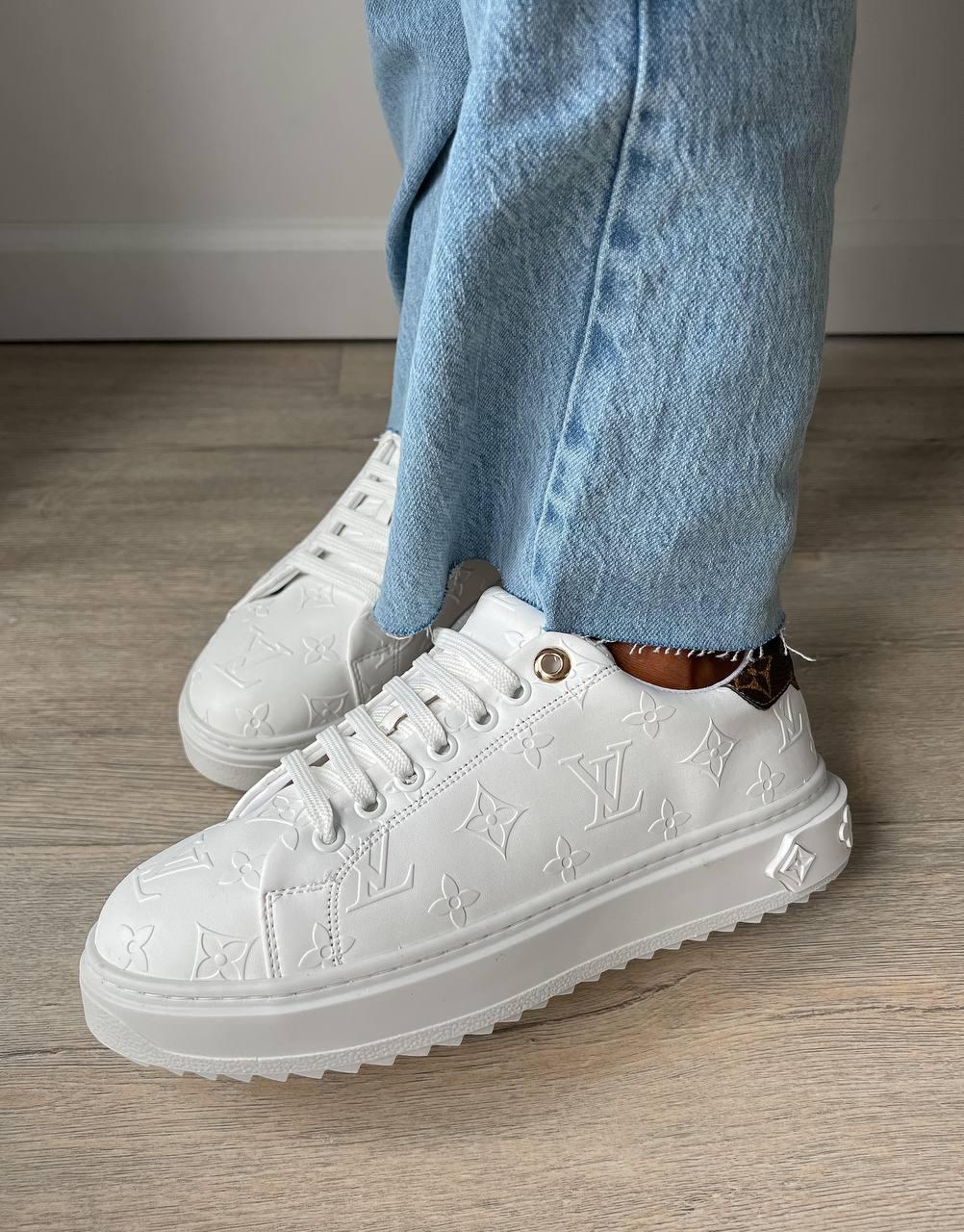 Louis Vuitton Escale White