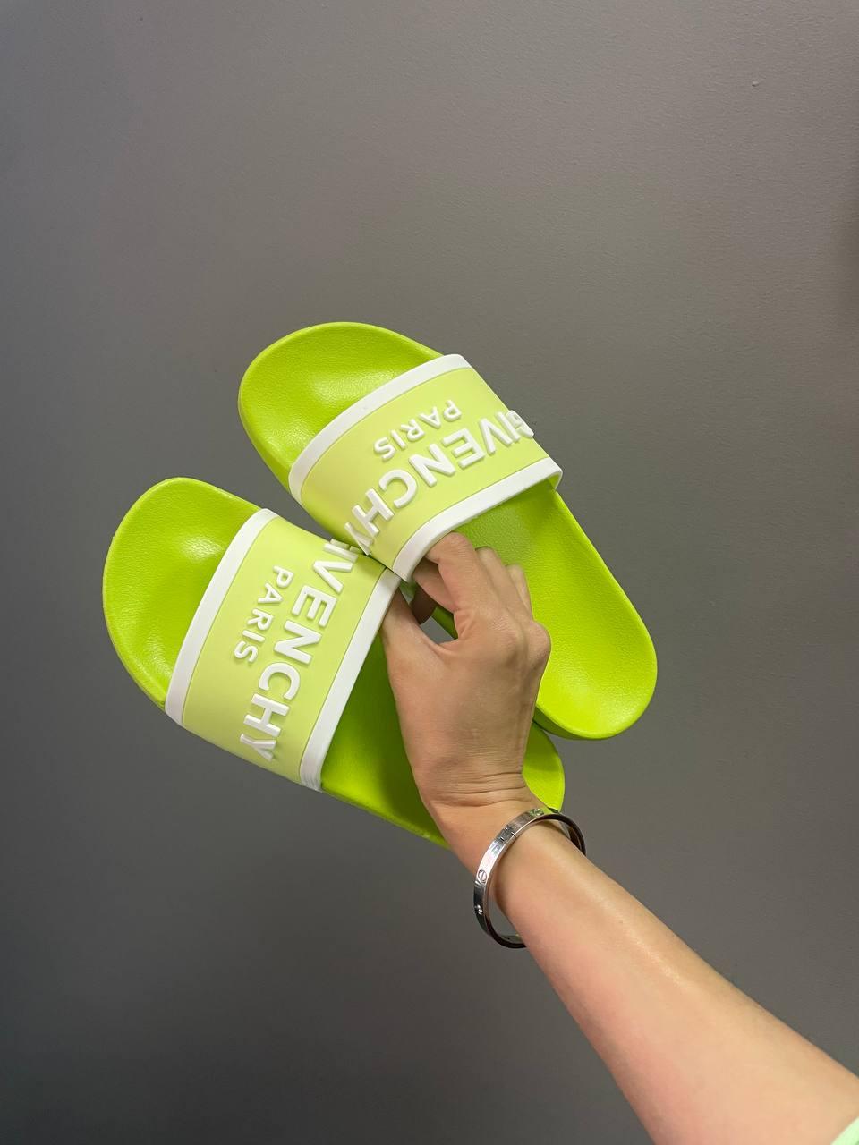 Givenchy Lime