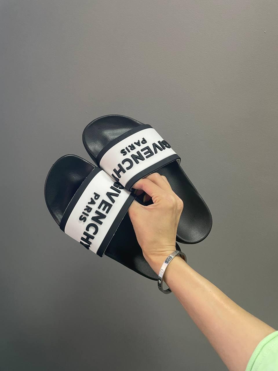 Givenchy Black White 1