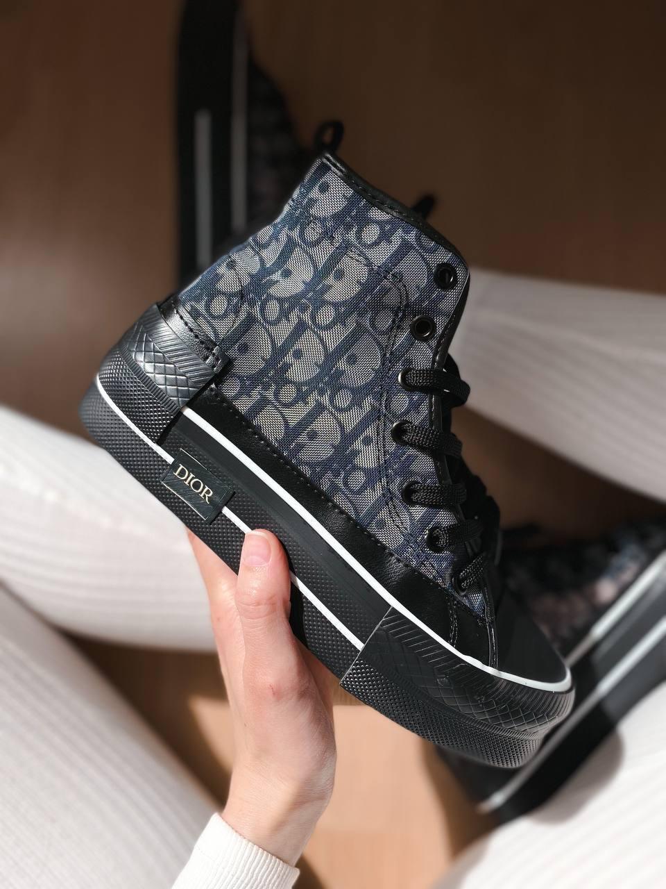 Converse x Dior Black