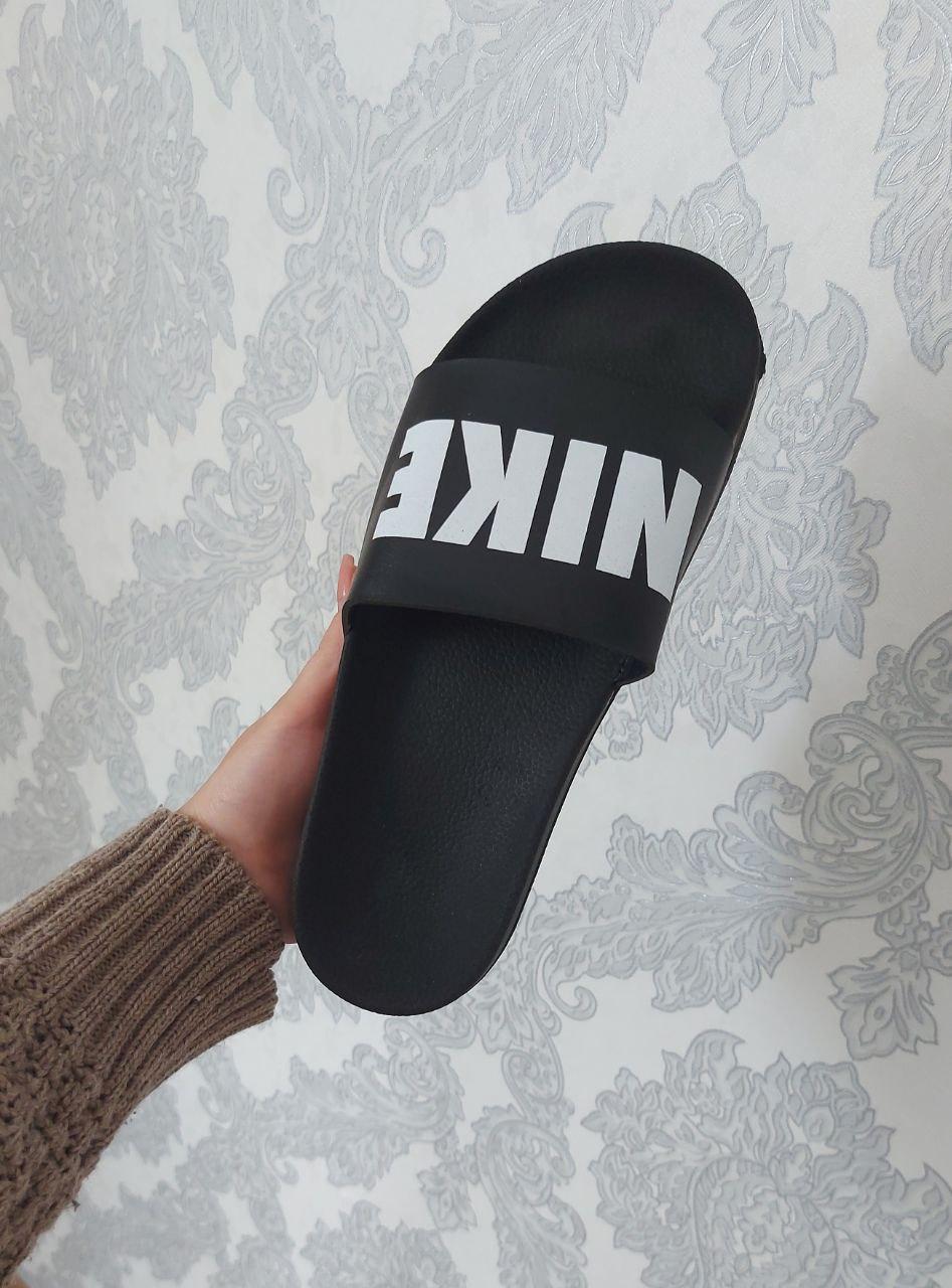 Nike Benassi Black White 3
