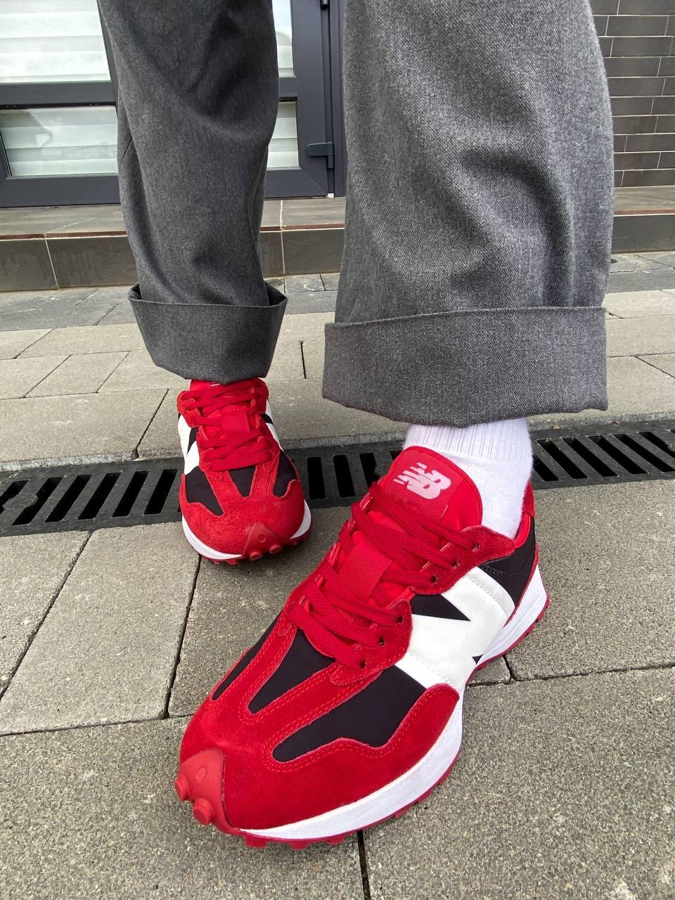 New Balance 327 Red