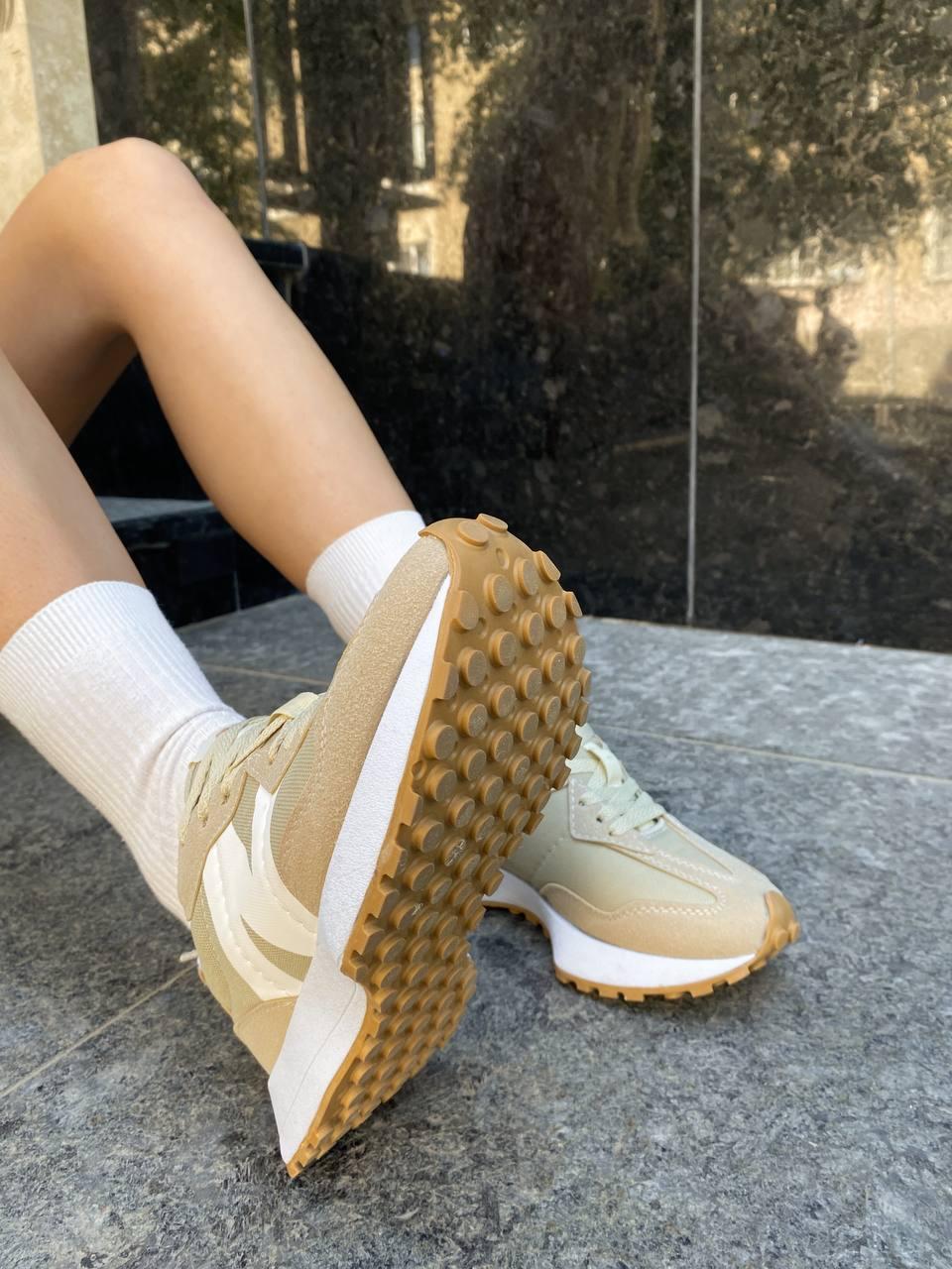 New Balance 327 Beige White 1