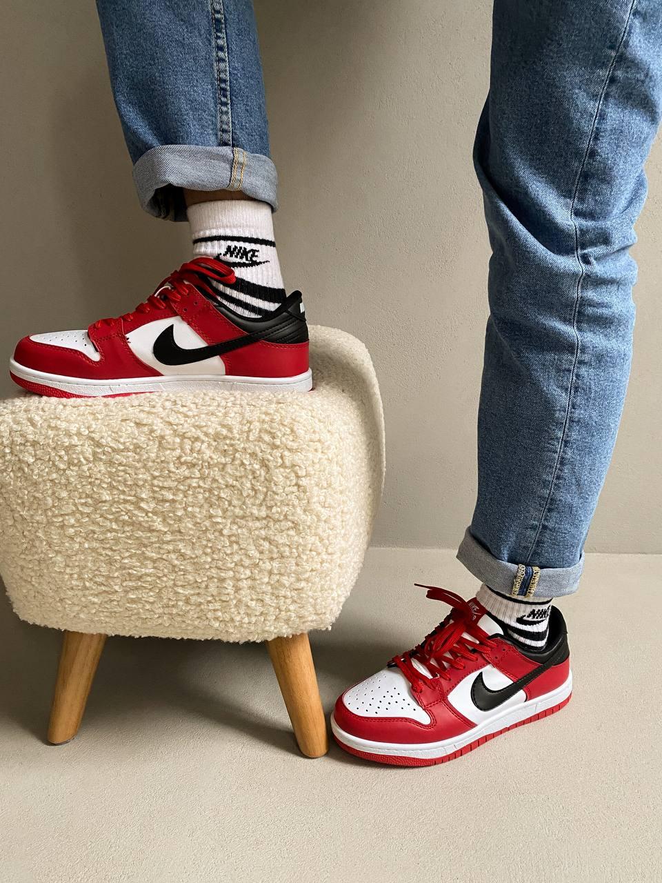 Nike Dunk Low Red Black